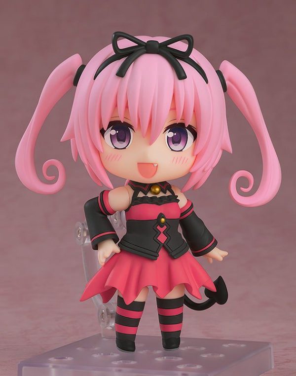 to-loveru-darkness-nana-astar-deviluke-nendoroid-2395-1.jpg